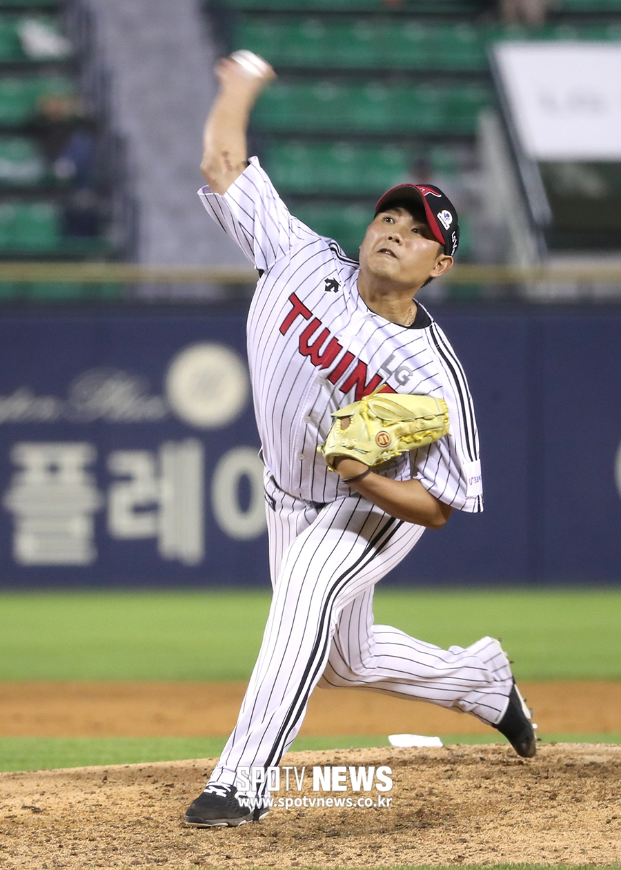 [포토S] 역투하는 문광은