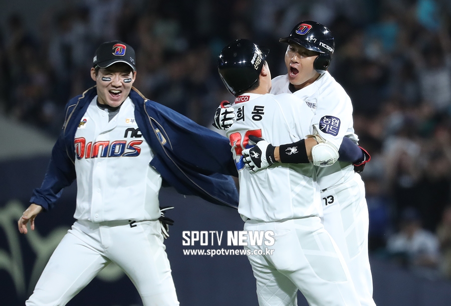 [포토S] 손시헌, ''박민우 데이'는 내가 끝냈어'