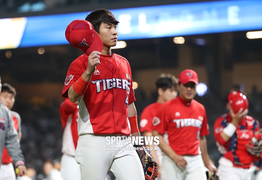 [포토S] 박찬호, 아쉬운 발걸음