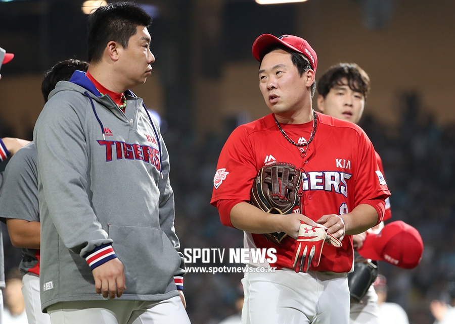 [포토S] 안치홍, 빛바랜 9회 동점타