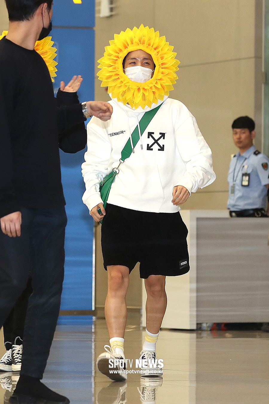 [포토S] 제이홉, '나는 아미 해바라기'