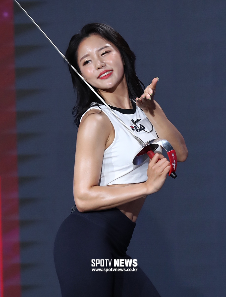 [포토S] 김현주, 운동으로 더 섹시하게
