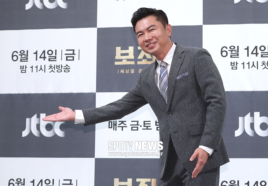 [포토S] 임원희, '제가 모시겠습니다'