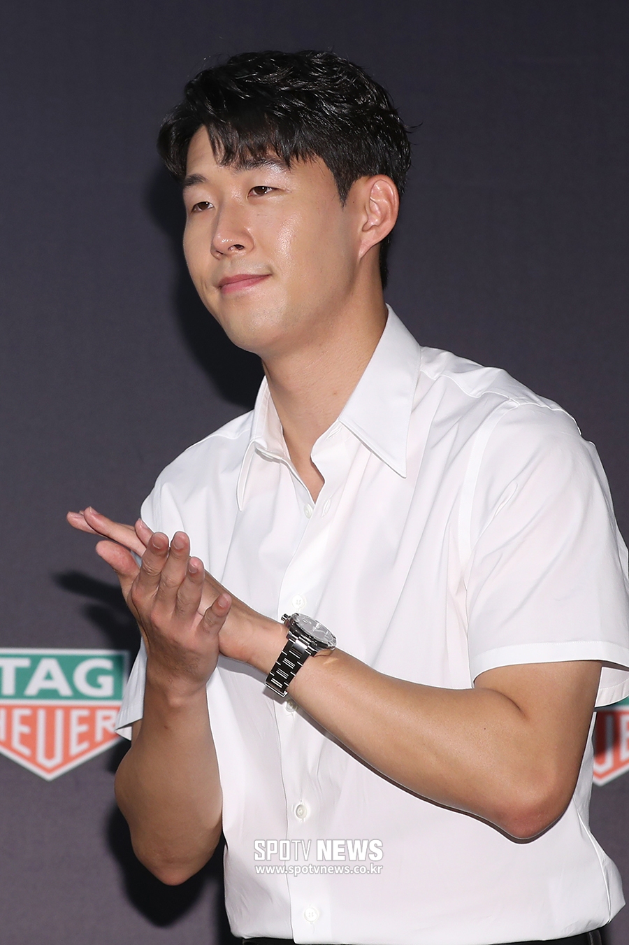 [포토S] 손흥민, 론칭 행사 나선 '빛흥민'