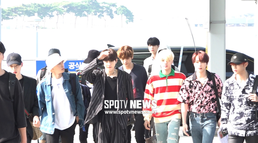 더보이즈 출국, '뉴욕 더비들 만나고 올게요!' [공항패션]