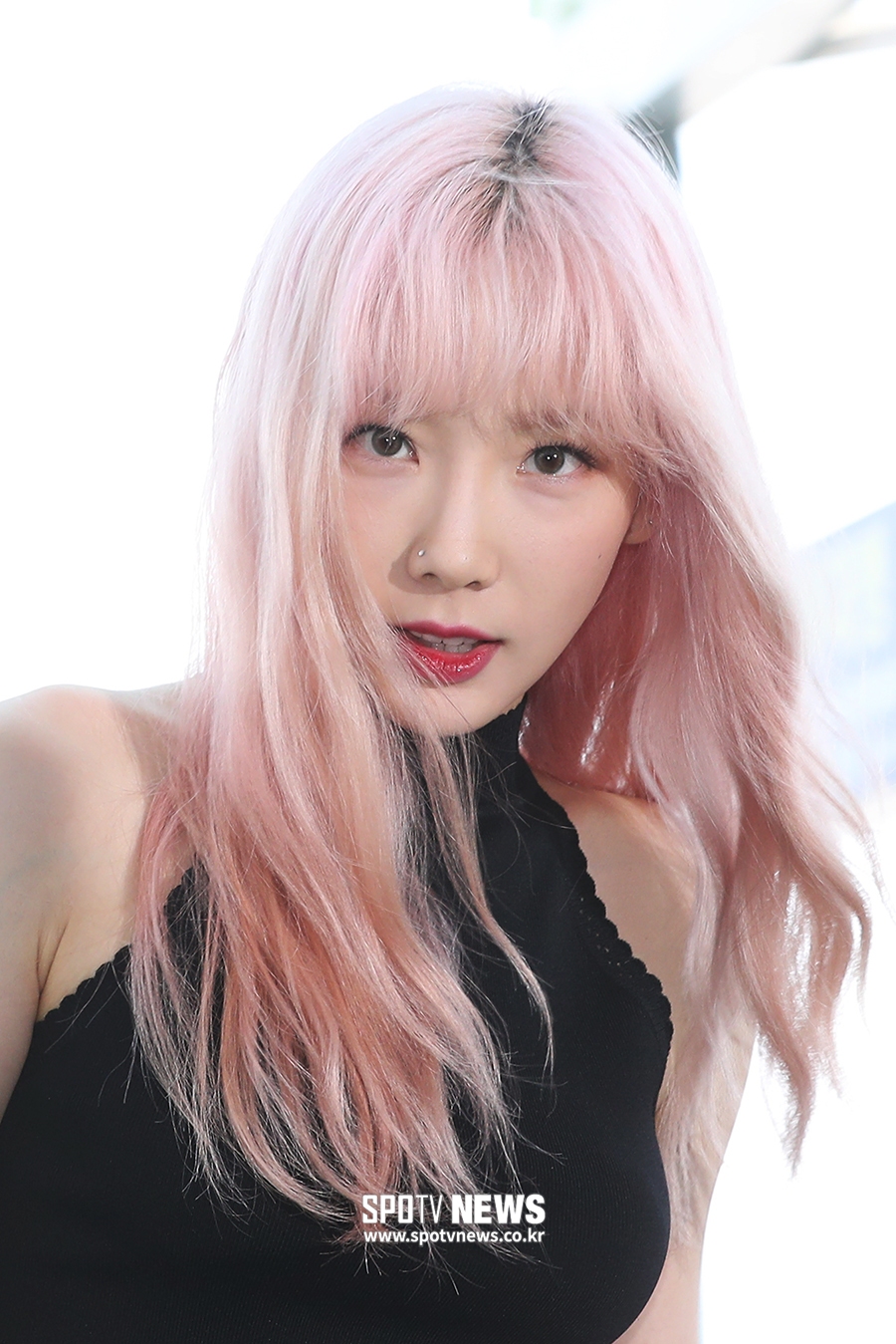 [포토S] 태연, 핑크빛 눈맞춤