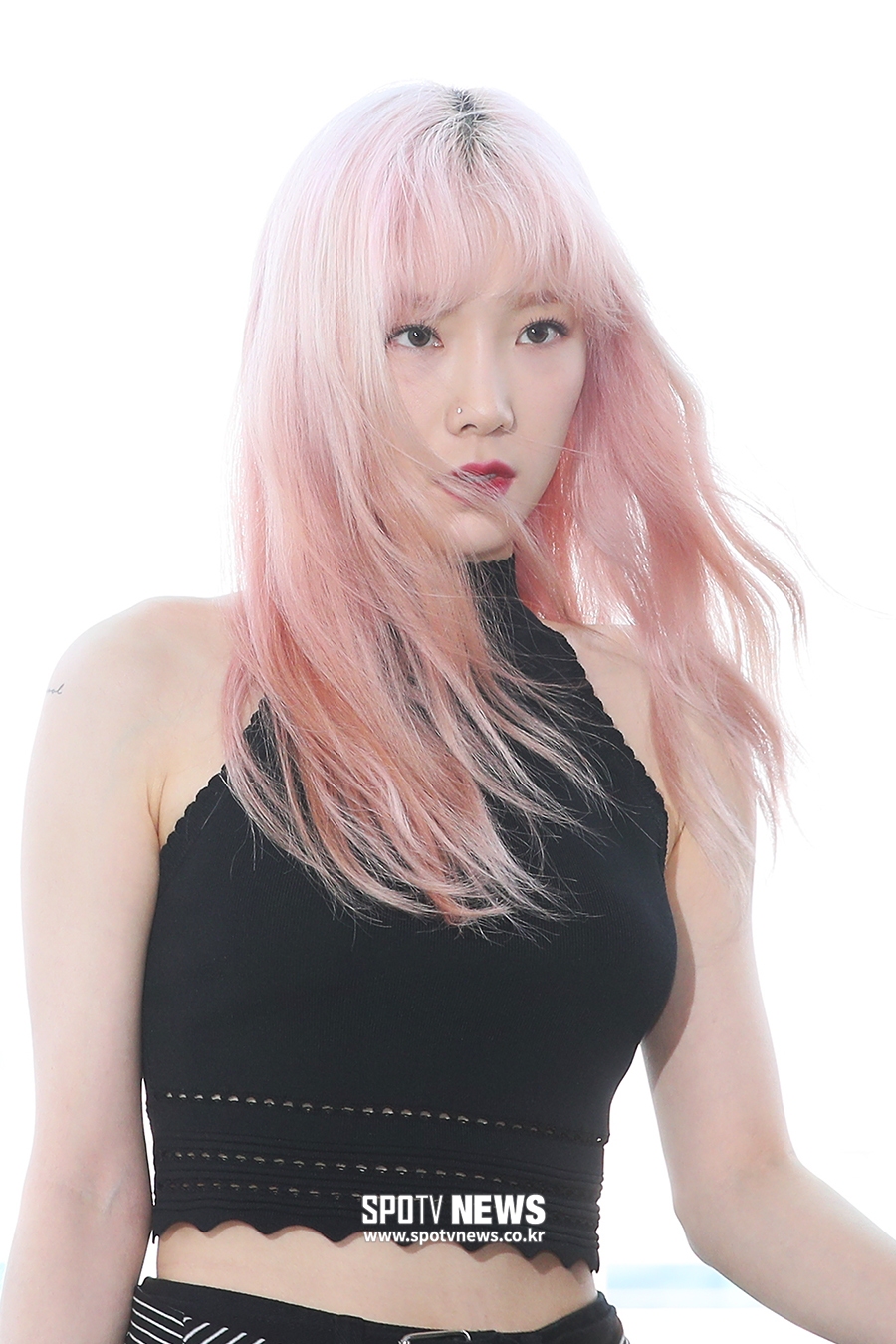 [포토S] 태연, 핑크빛 머릿결~