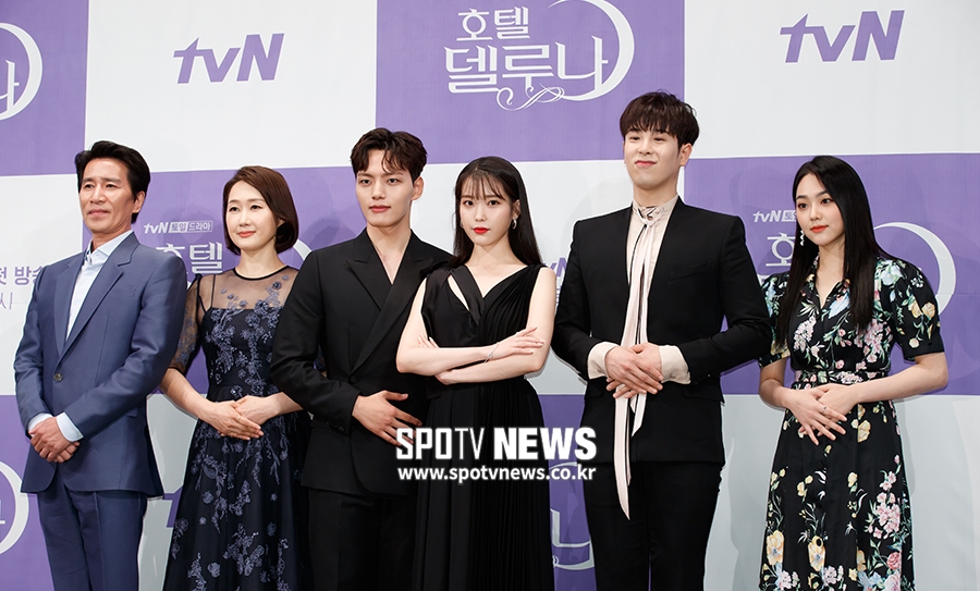 [포토S] 여름밤 기대하게 만드는 '호텔 델루나'