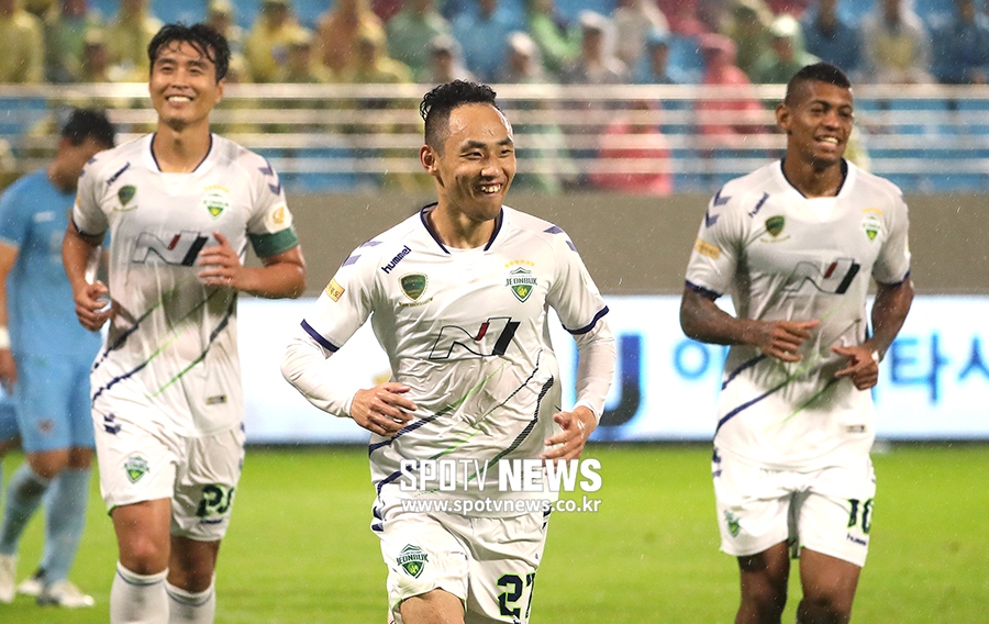 [포토S] 문선민 해트트릭