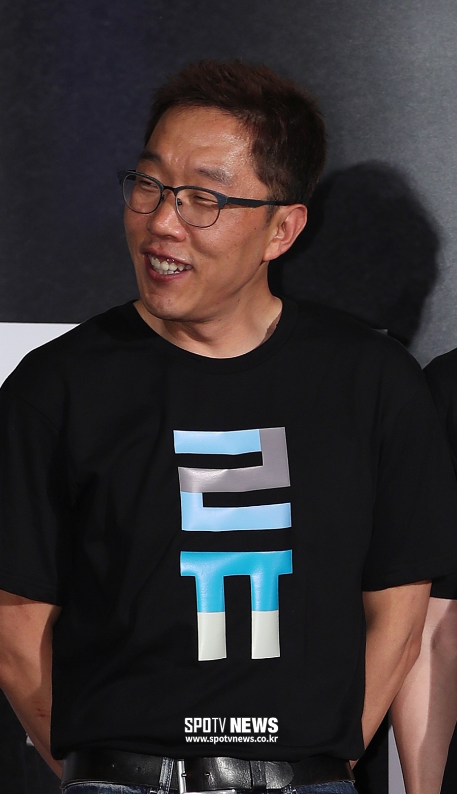 김제동, '오늘밤 김제동' 떠난다…고액 강연료·출연료 논란 여파?[종합]