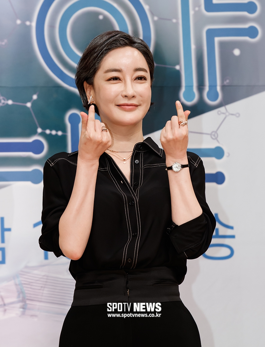 [포토S] 김혜은, 카리스마 손하트