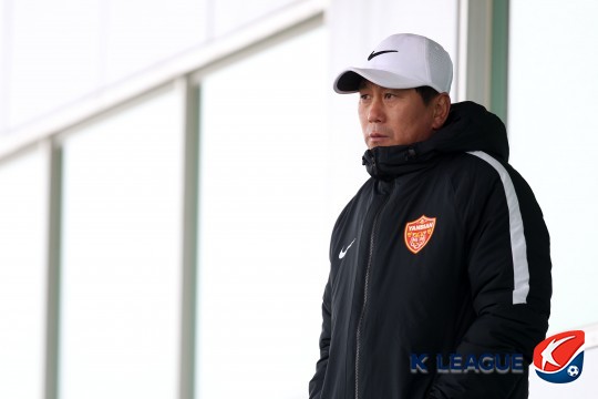 박태하와 연변축구 4년 기적…편견 바꾼 풀스토리 출간