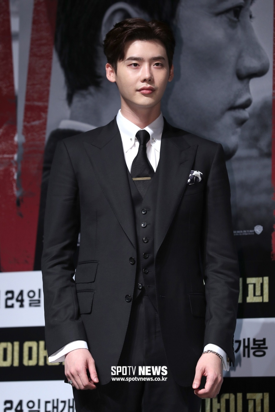 "사실무근" 이종석, 권나라 열애설 등 조목조목 반박 "법적대응 검토"[종합]