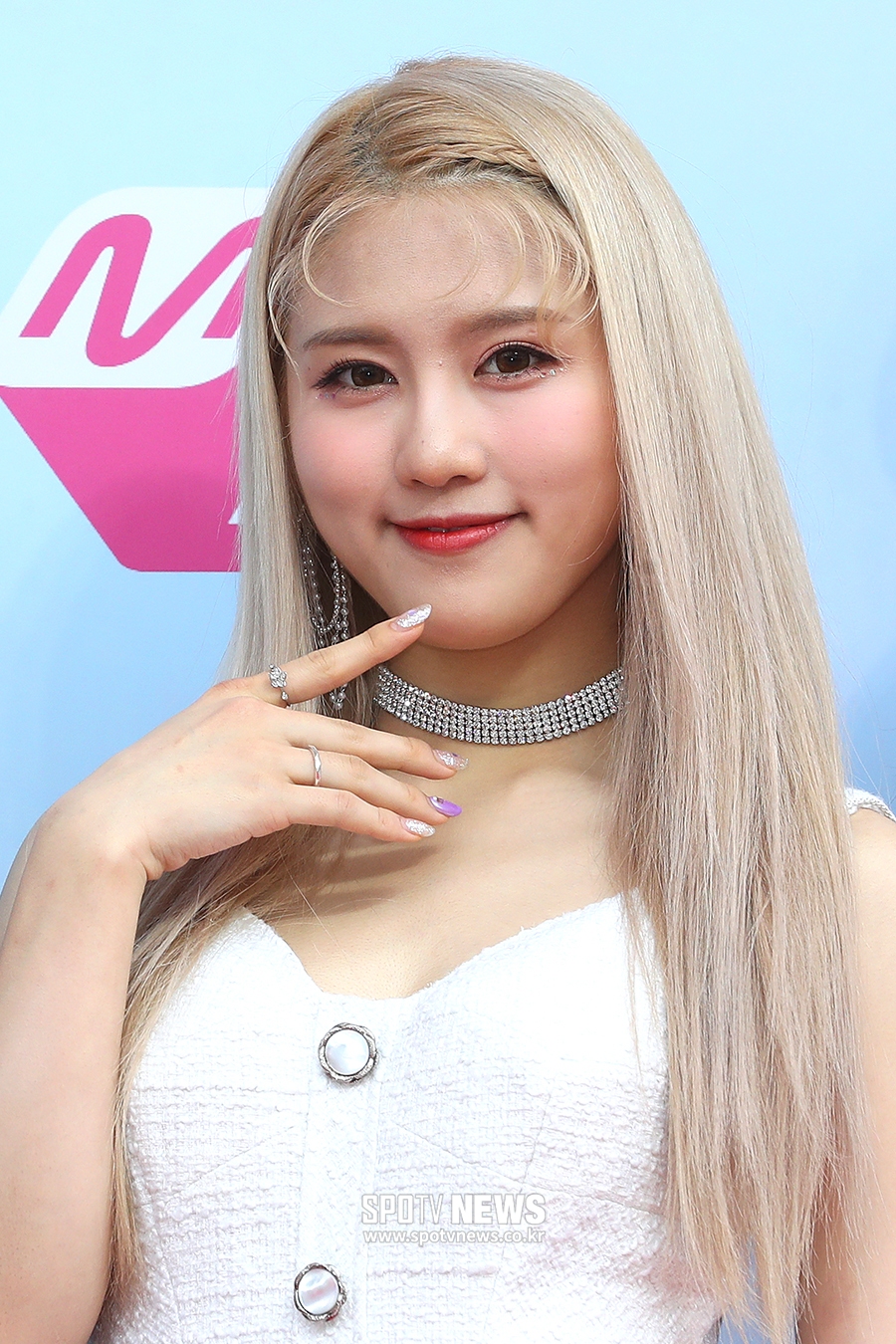 [포토S] 네이처 하루, '심쿵' 눈맞춤