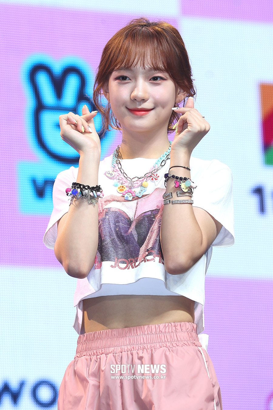 [포토S] 로켓펀치 소희, 귀여운 애교 하트!