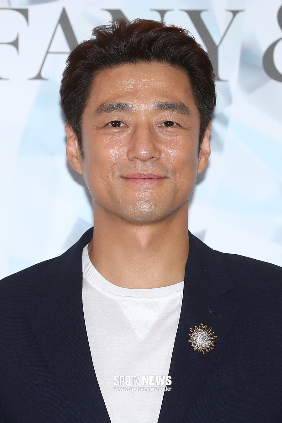 [포토S] 지진희, 대통령 권한대행