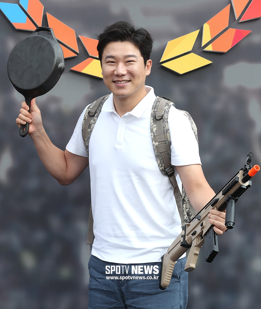 [포토S] 진종오, '나 총에 프라이팬까지 있다'