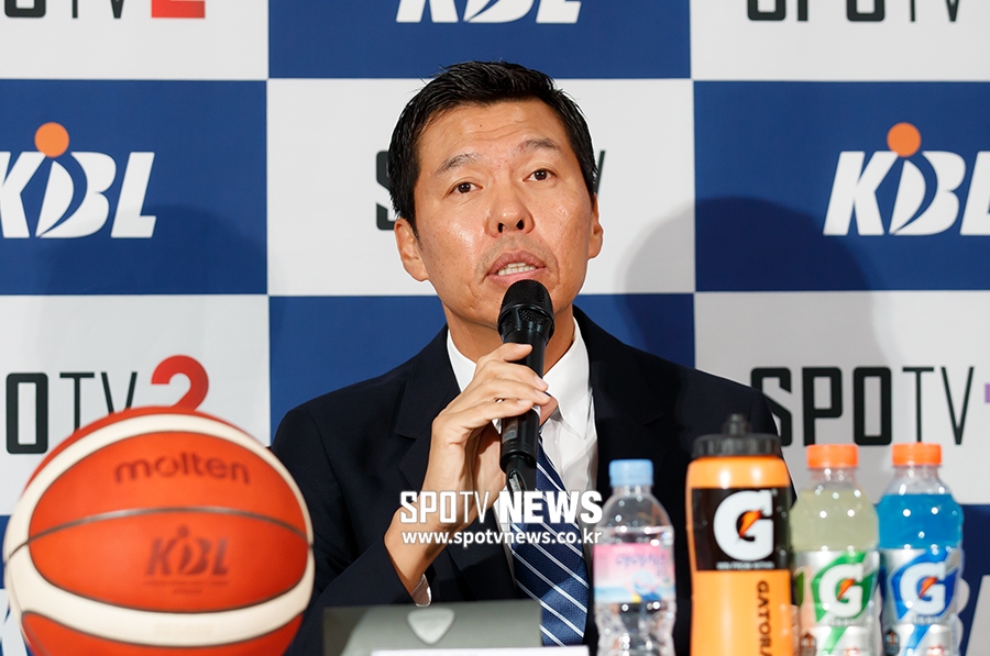 [포토S] 홍원의 대표, "프로농구가 다시 도약할 수 있는 계기가 되길"