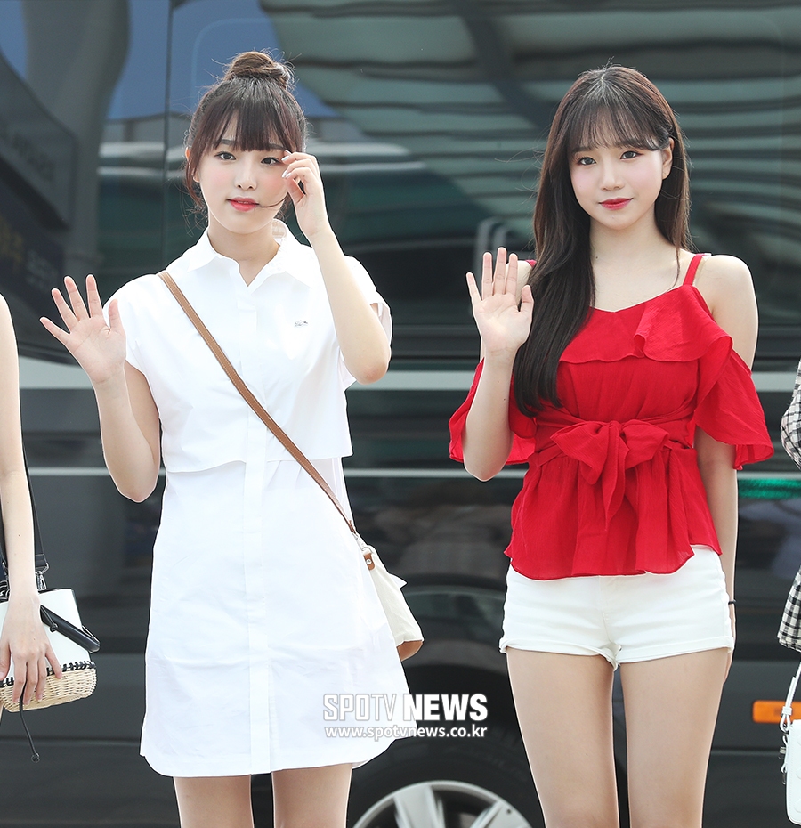 [포토S] 최예나-조유리, '귀엽고 섹시해!'