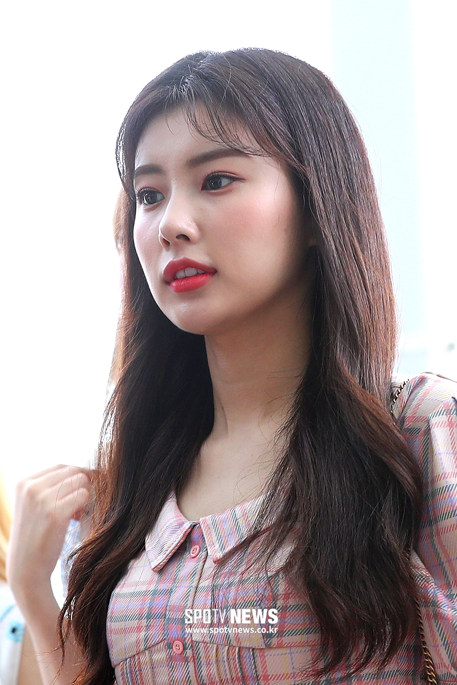 [포토S] 아이즈원 강혜원, 오똑한 콧날