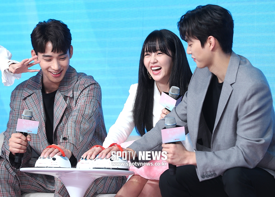 [포토S] 전기를 못 느끼는 김소현