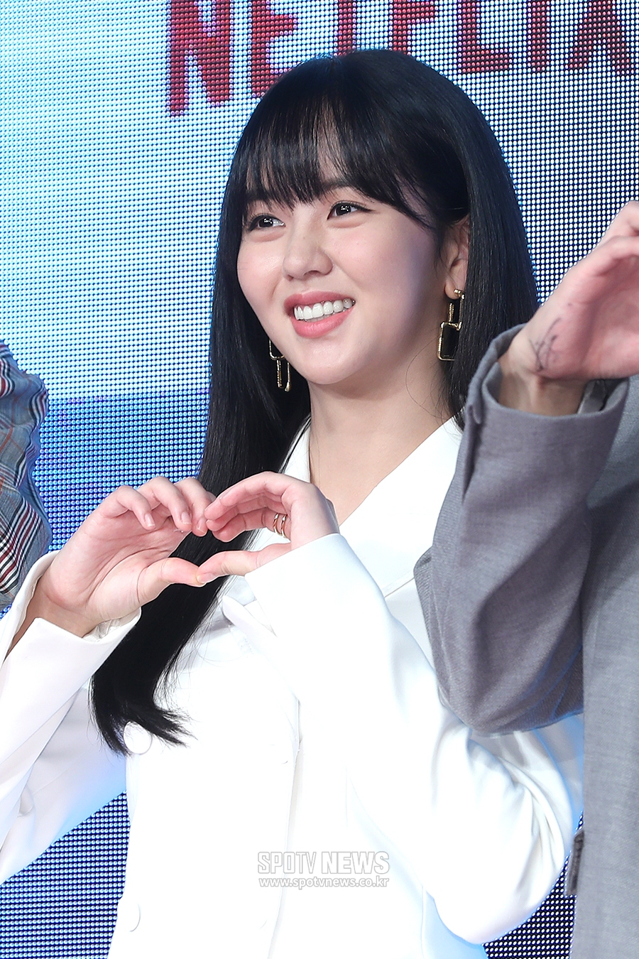 [포토S] 김소현, 사랑스러운 하트