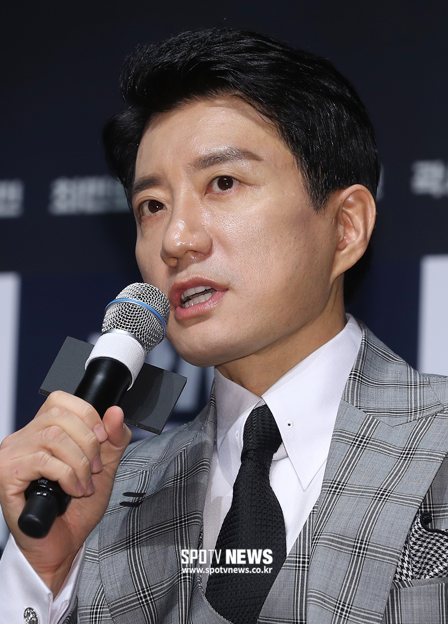 [포토S] 김명민, 유격대의 리더