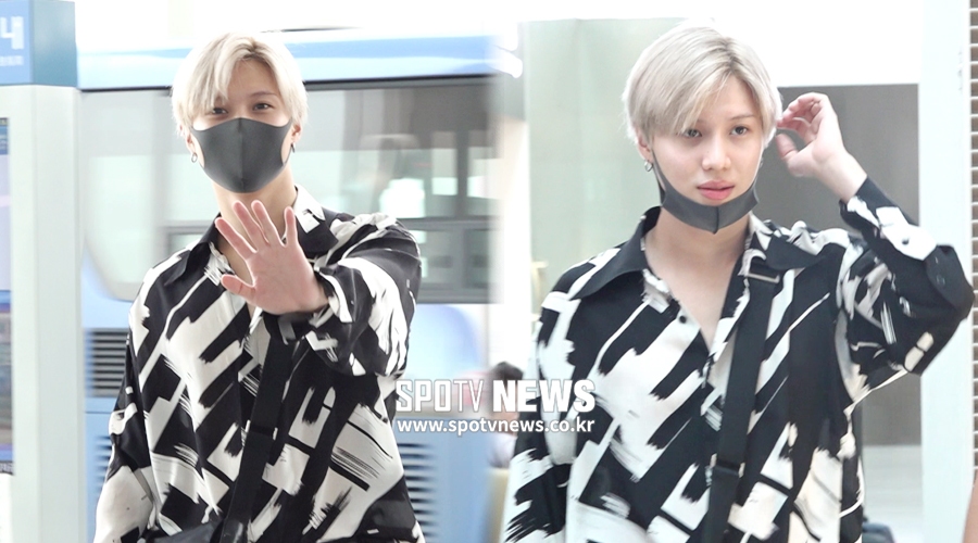 샤이니 태민, 보는 사람 설레게 하는 미소 [공항패션]
