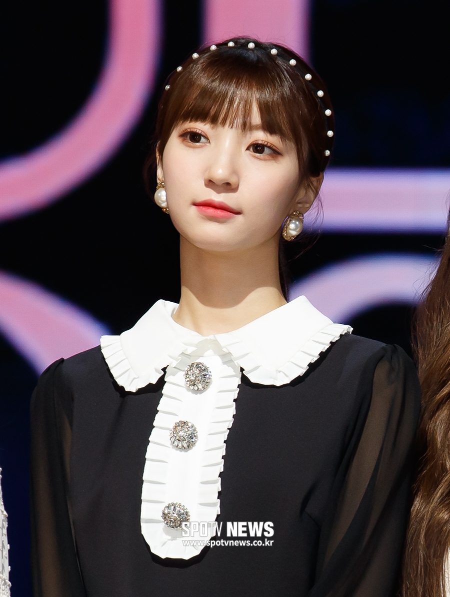 [포토S] 오마이걸 비니, 우아한 눈빛