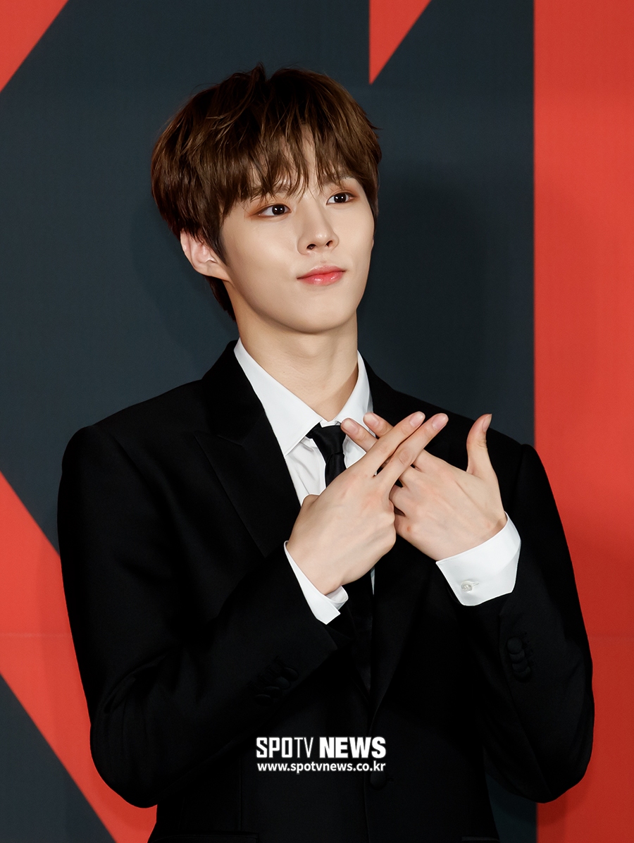 [포토S] 엑스원 김우석, '소년미' 물씬