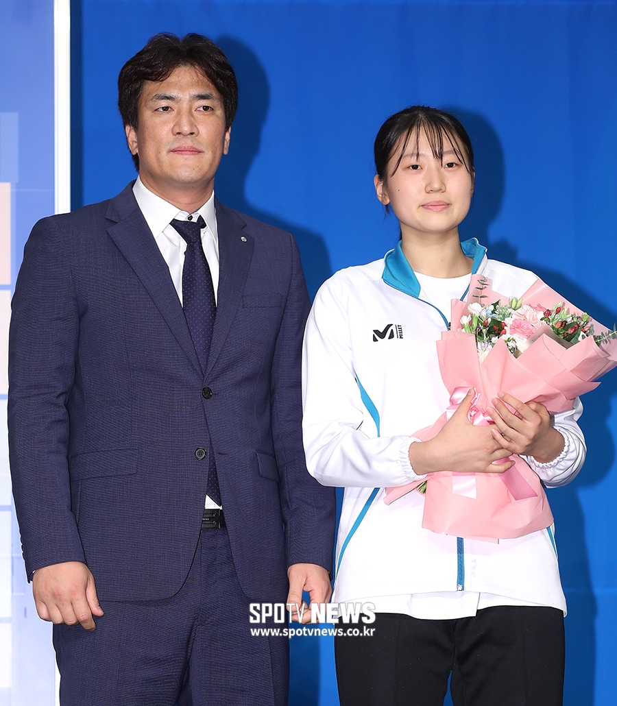 [포토S] 권민지, 1라운드 3순위로 GS칼텍스행