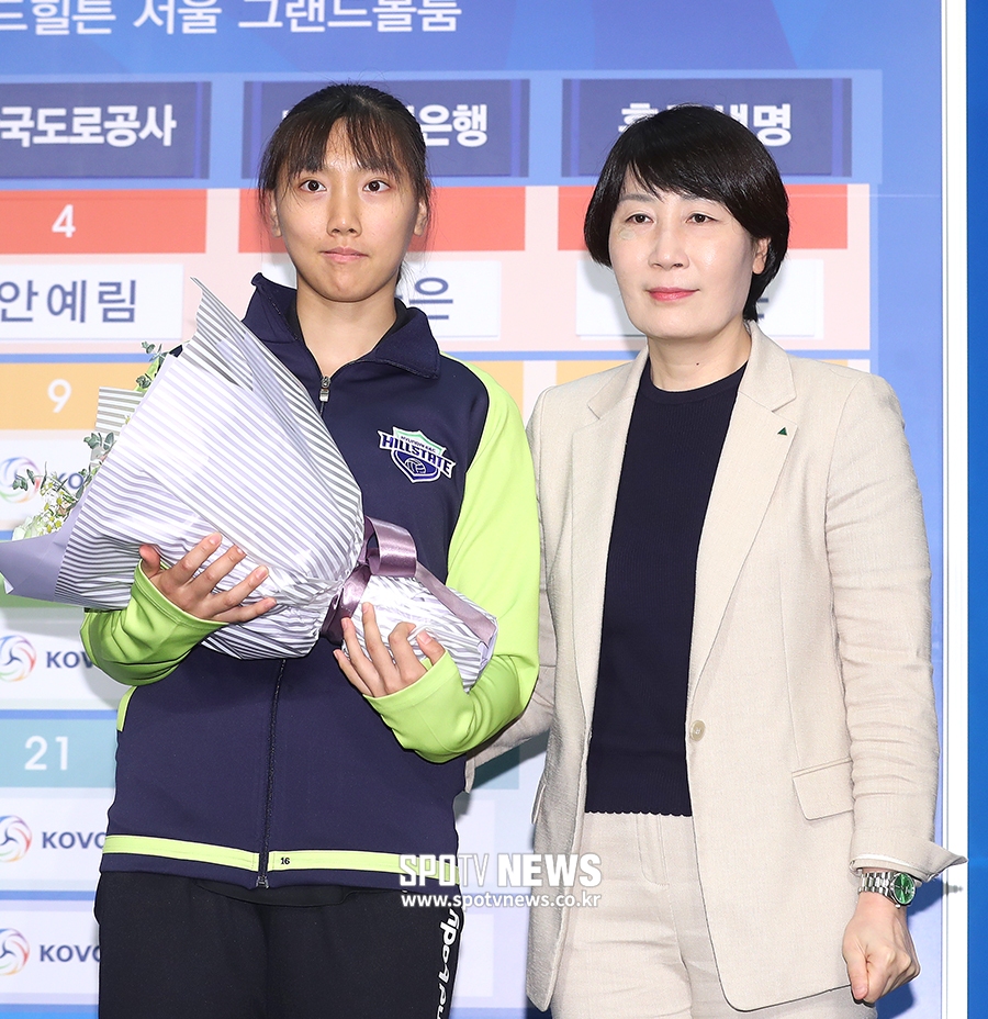 [포토S] 김현지, 2라운드 4순위로 현대건설행