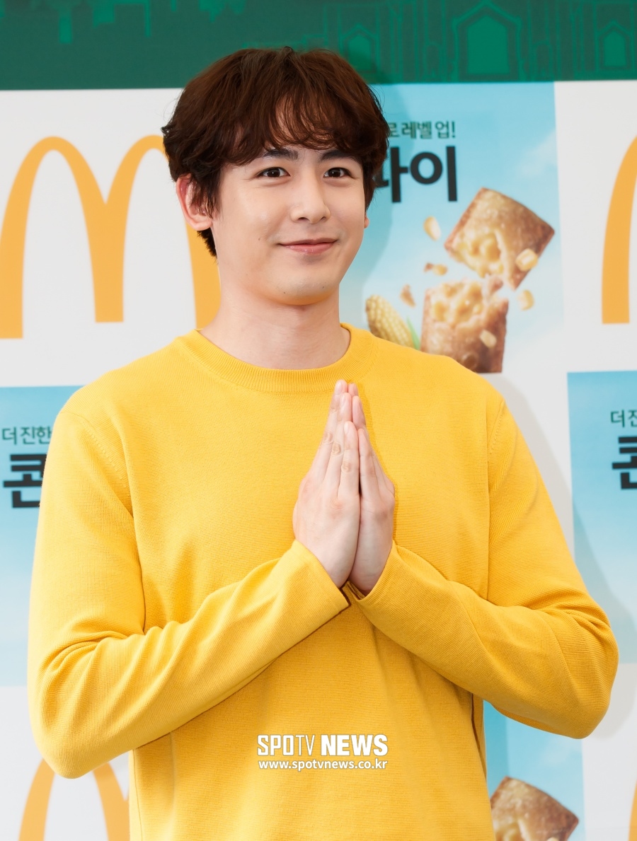 [포토S] 닉쿤, 친근한 태국식 인사