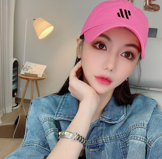"벗방·몸캠, 한 적 없어"…'브레이브걸스 前멤버' BJ서아, 루머 해명[종합]