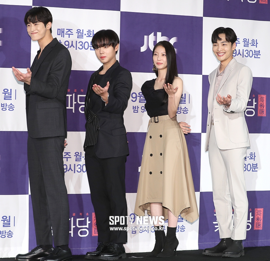 [포토S] 변우석-박지훈-공승연-김민재, '꽃파당으로 오세요!'