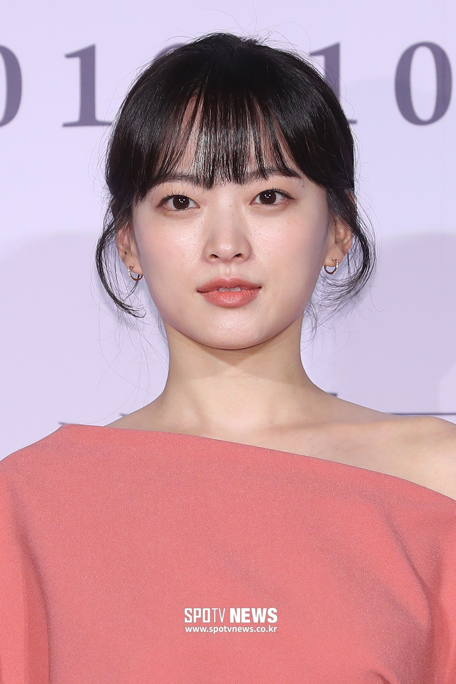 [포토S] 천우희, 묘하게 빠져드는 얼굴