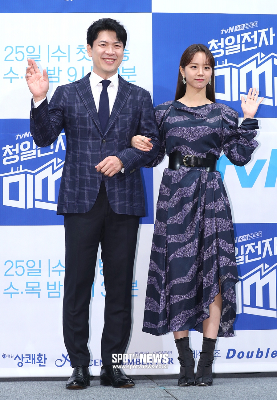 [포토S] 김상경-이혜리, 유부장과 미쓰리!