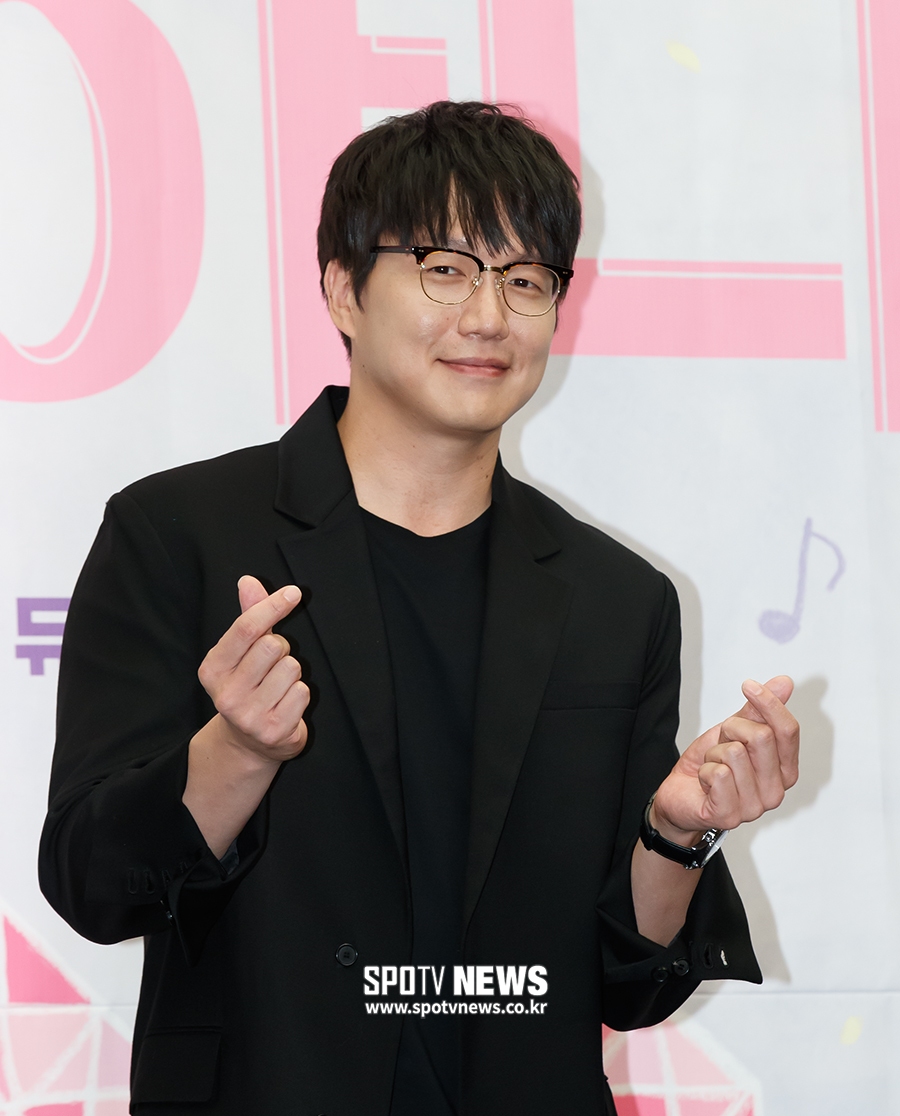 [포토S] 성시경, '사랑을 만들어 드립니다'