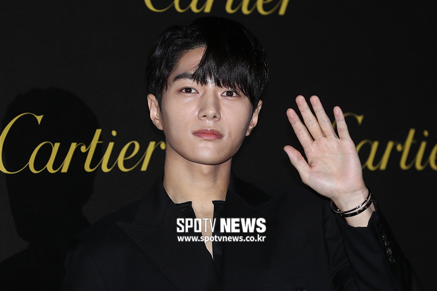 [포토S] 인피니트 엘, 뚜렷한 '잘생김'
