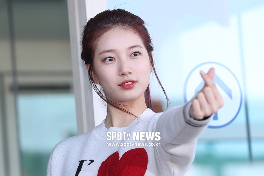 [포토S] 수지, 본드걸의 심쿵 하트!