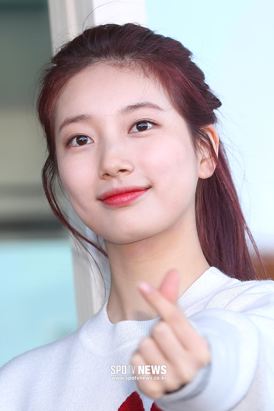 [포토S] 수지, 심쿵 하트 뿅!