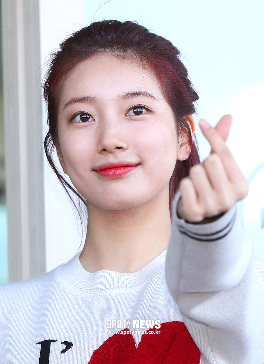 [포토S] 수지, '잔머리까지 예뻐'