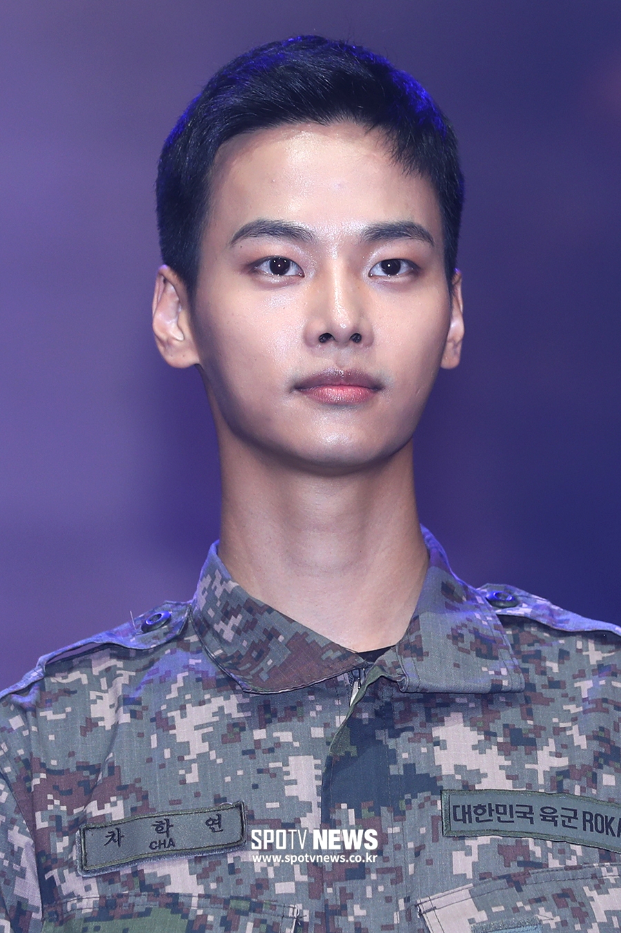 [포토S] 빅스 엔, '군생활 잘하고 있습니다'