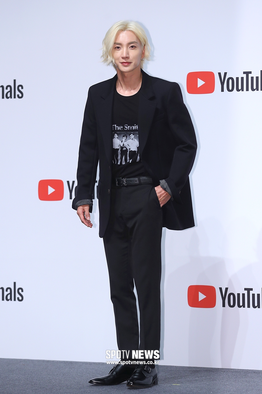 [포토S] 슈퍼주니어 이특, 올블랙 패션에 금발이 포인트