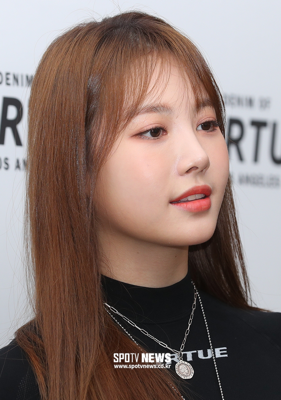 [포토S] 걸스데이 유라, 콧날이 반짝