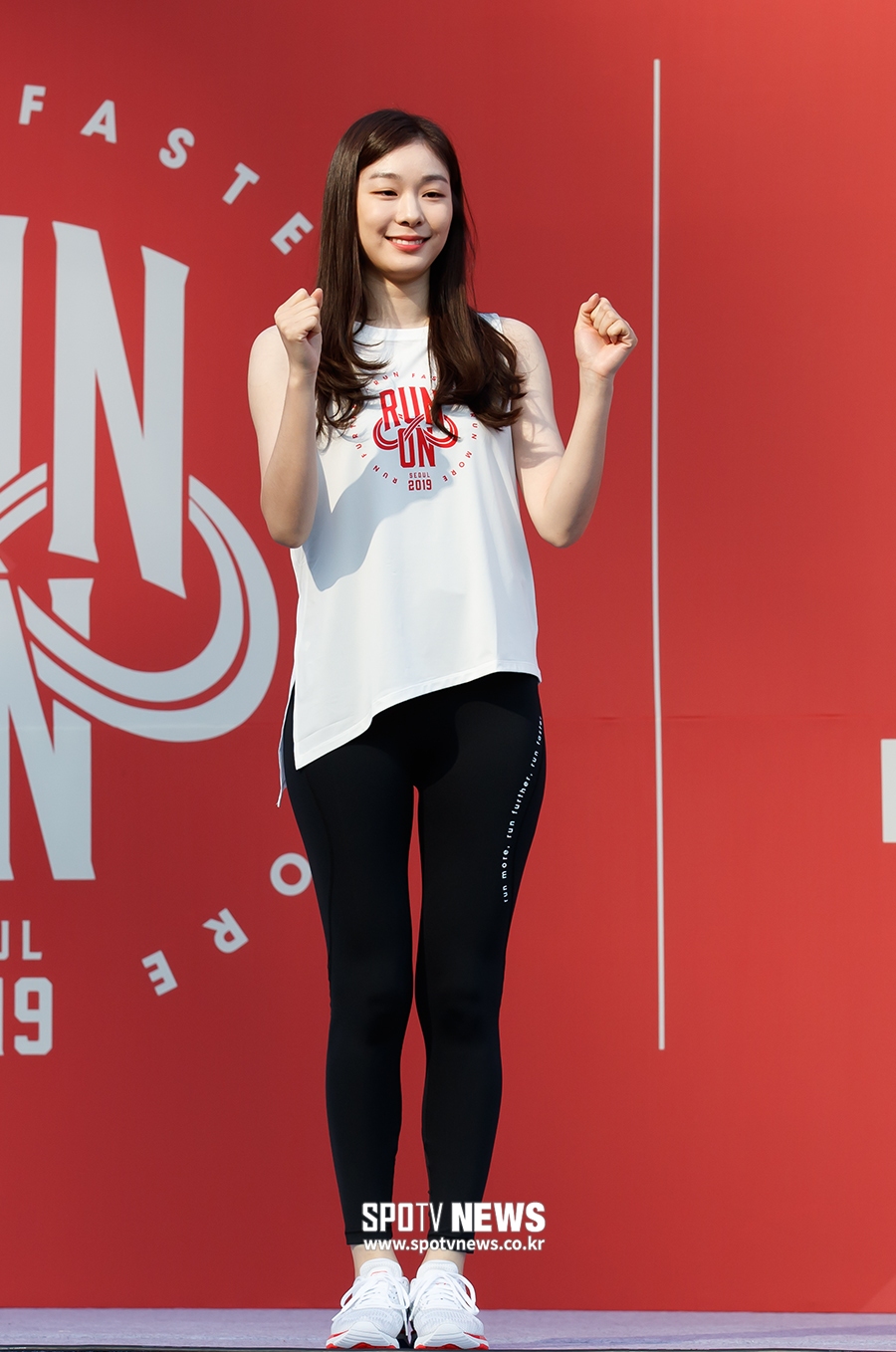 [포토S] 김연아, 러닝복 입어도 돋보이는 몸매