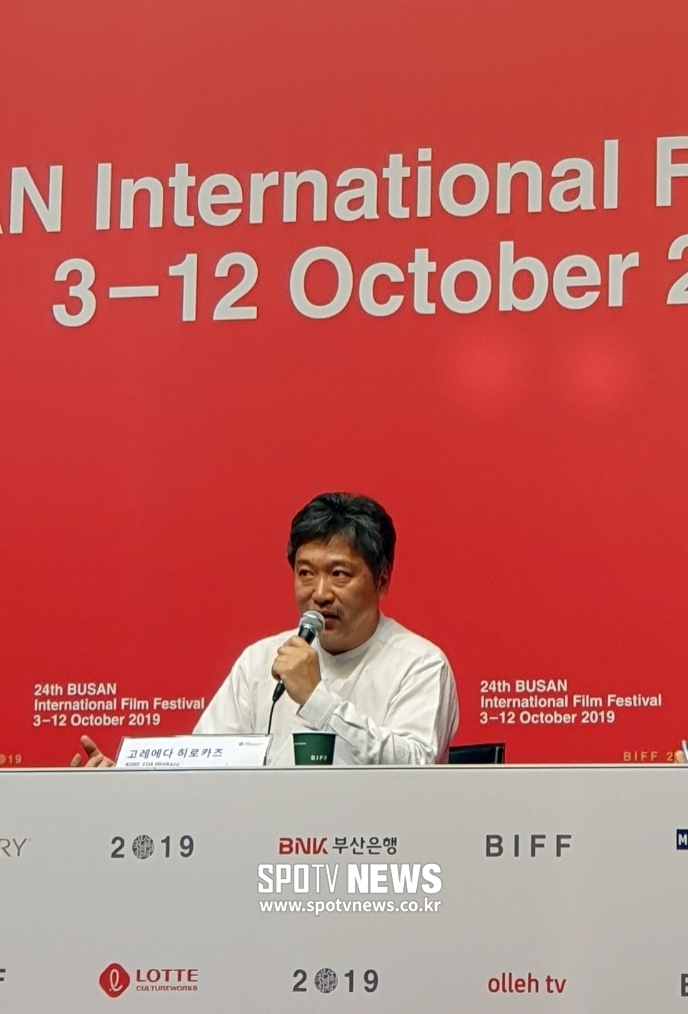 [24th BIFF]고레에다 히로카즈, 거장의 품격 #日우경화 #연대 #황금종려상[현장종합]