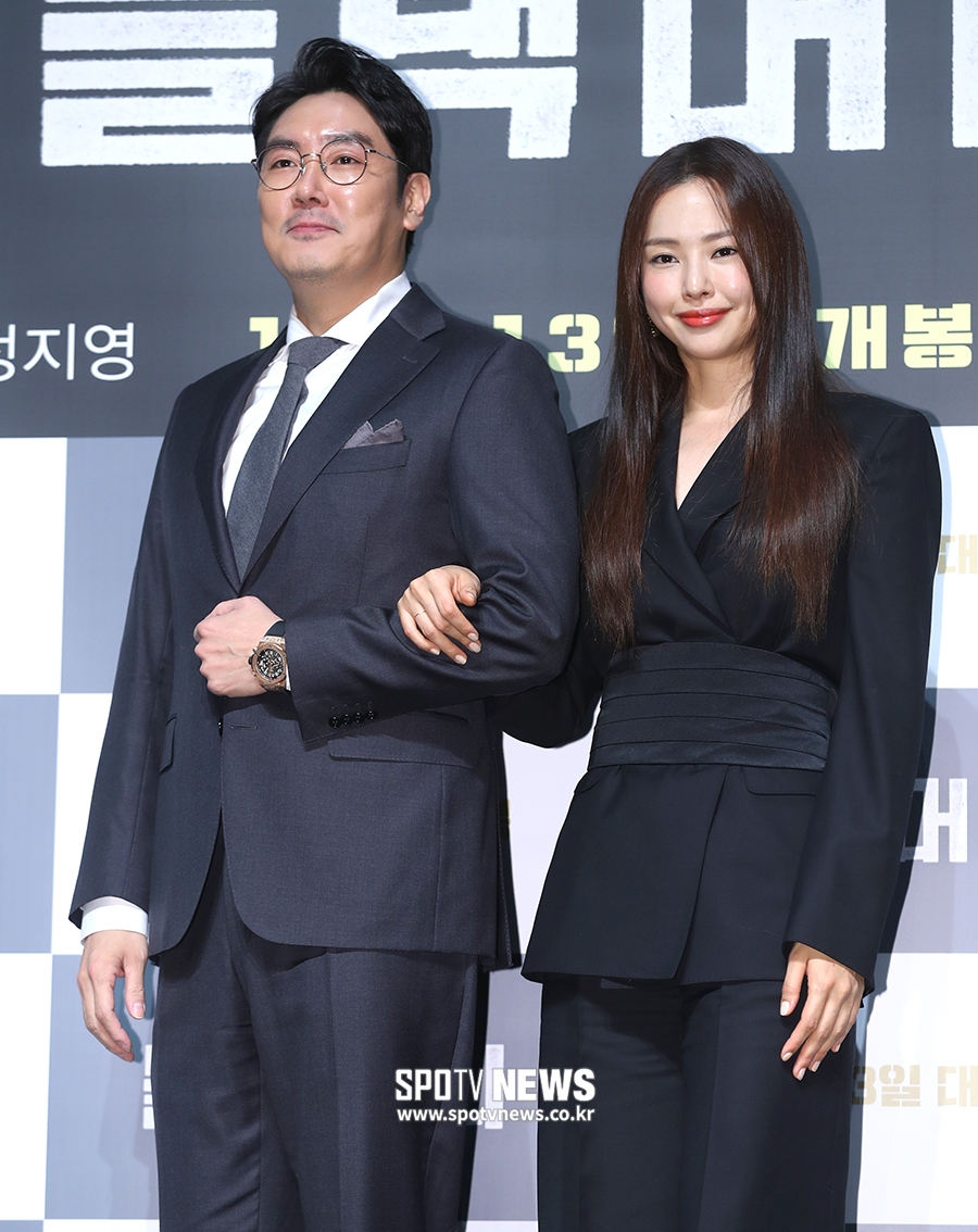 [포토S] 조진웅-이하늬, 검사와 변호사