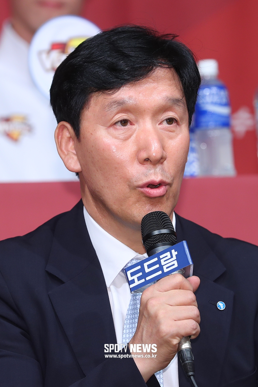 [포토S] 출사표 밝히는 신영철 감독