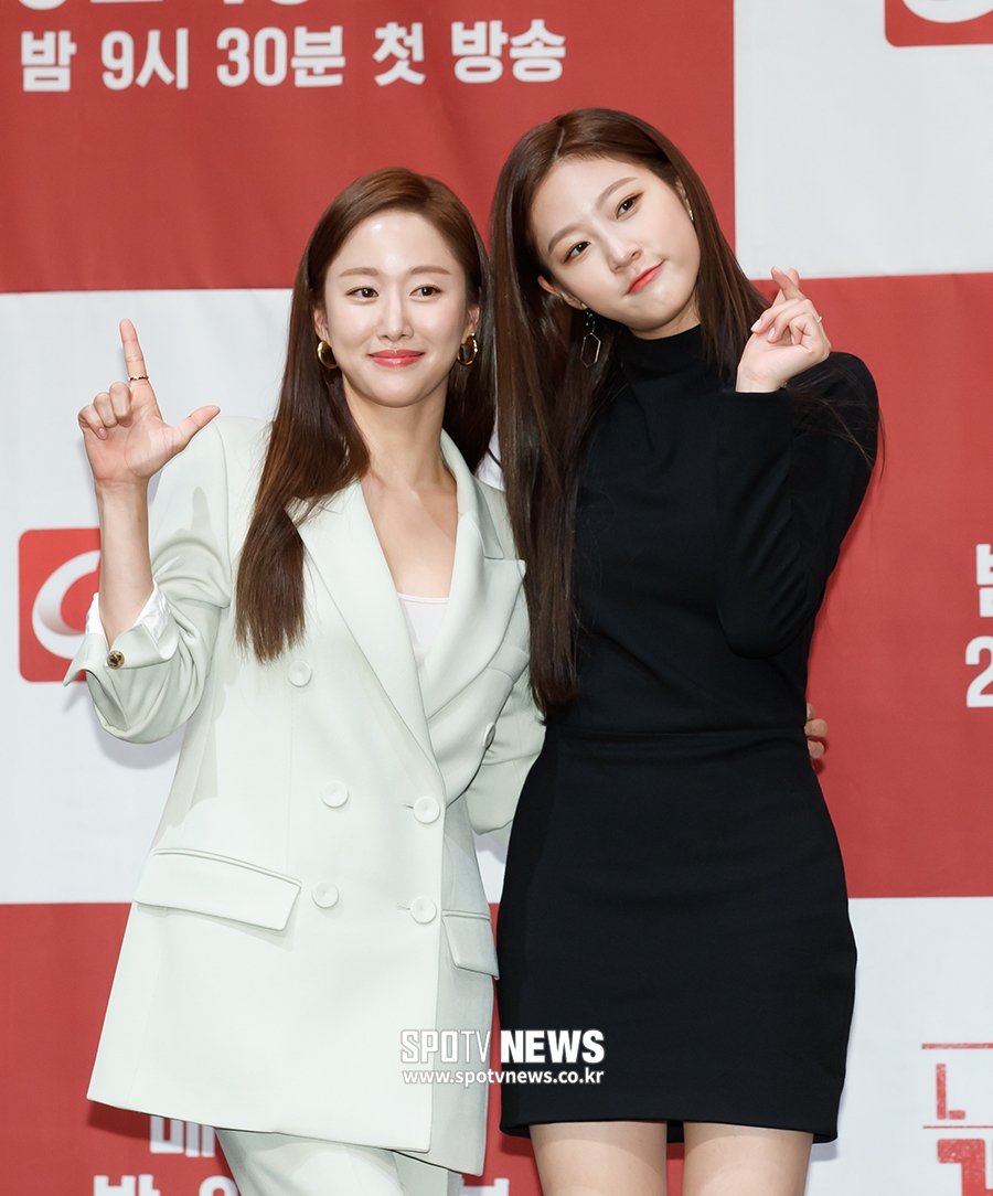 [포토S] 전혜빈-김새론, 섹시미 대결